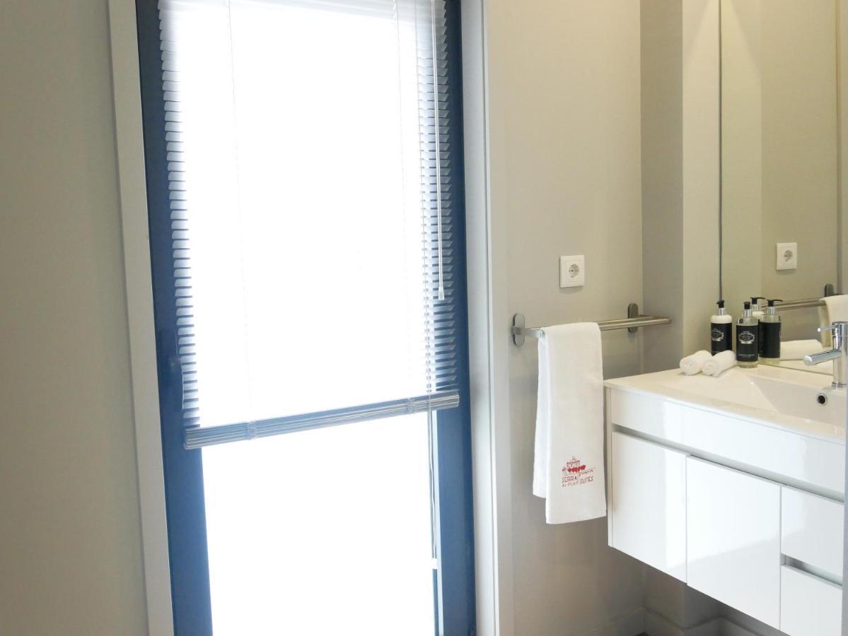 Serra Do Pilar Porto Suites 빌라노바데가이아 외부 사진
